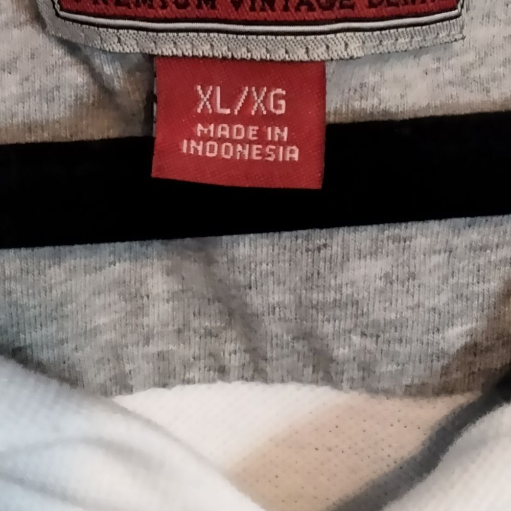 "Hilfiger" (Denim) mens shirt  - Picture 6 of 7